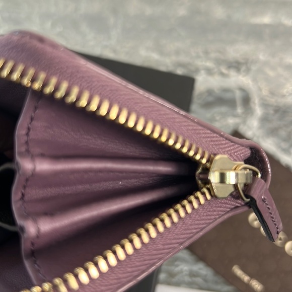 Gucci Women's Lilac Card Holder - Picture 8 of 9